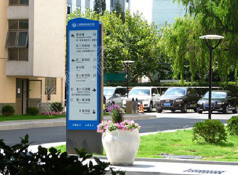 吉首哪些因素影响宣传栏的制作？